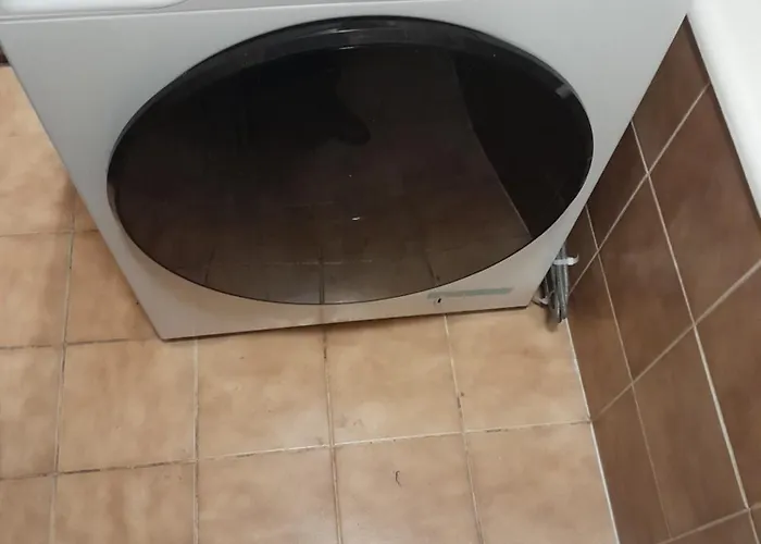 Tombili 2 Apartman Póla